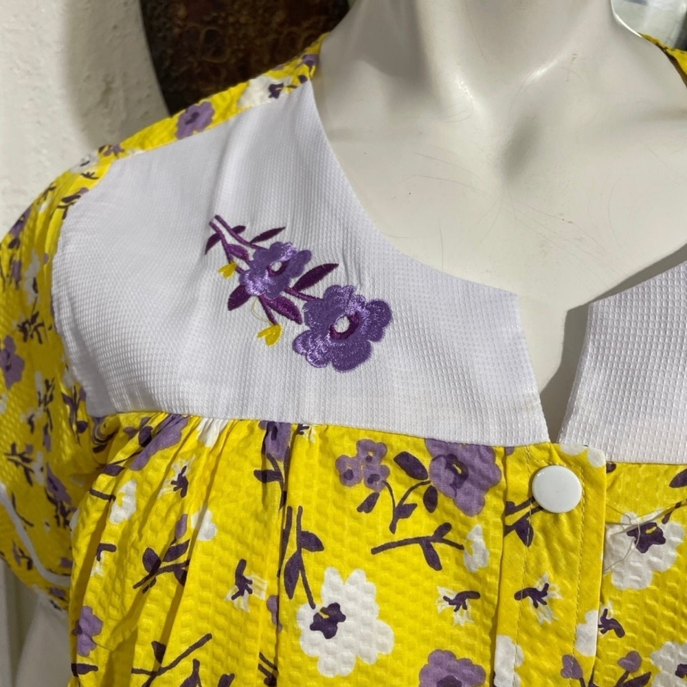 Vintage Anthony Richards Housecoat - image 3